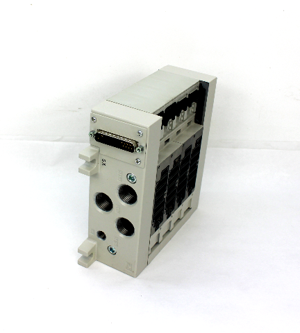 SMC VV5Q41-0503FD3 4 Port Manifold
