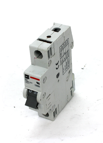 Cutler-Hammer WMS1C01 C1 Circuit Breaker, 240V, 1A