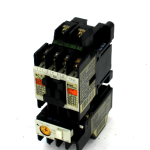 Fuji Electric 4NC0F0 Contactor 3 Phase w/ TR-0N Relay 2.8-4.2 A