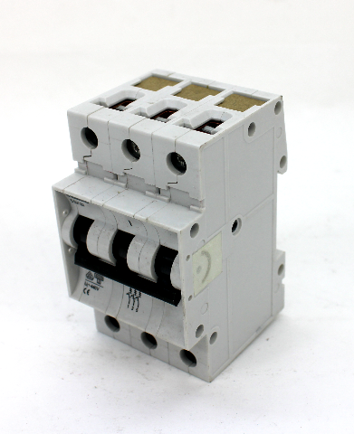 Siemens 5SX23 C13 Circuit Breaker, 3 Pole, 13 Amps