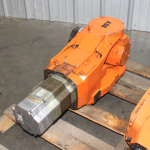 ABB IRB6400 M98 Robot Wrist 150Kg w/ Siemens IFK6083-6AZ21-9ZZ9-ZS03 Motor