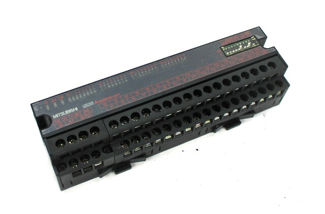 Mitsubishi AJ65SBTB1-32T1 Output Unit, 12/24VDC, 0.5A