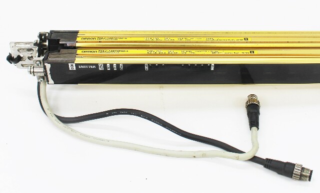 Omron F3SJ-A0970P30 Safety Light Curtain (Reciever and Emitter) Type 4
