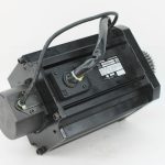 Panasonic MDM352Q5V AC Servo Motor 200V 2000r/min