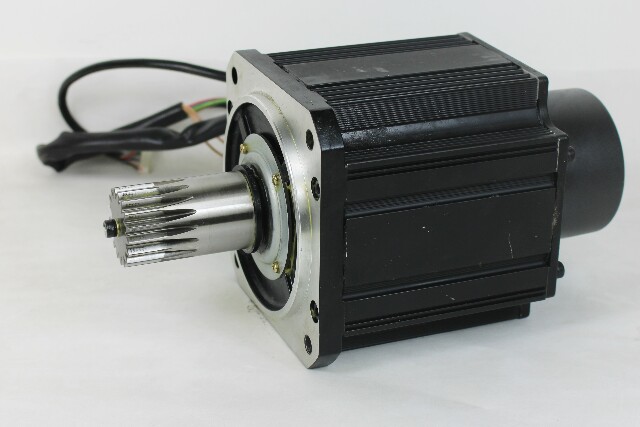 Panasonic MDM082Q3V AC Servo Motor 200V 5.0A 2000r/min
