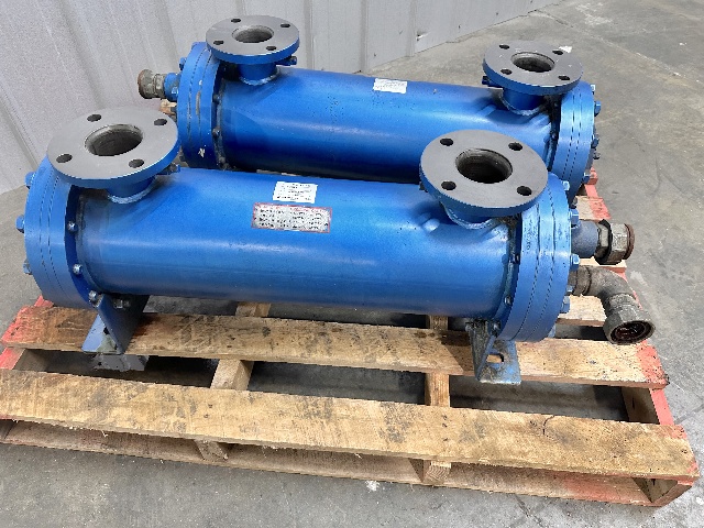 Kamui Co. LTD LC-860F3 Oil Cooler Shell & Tube Water Cooled 2 1/2" Flange