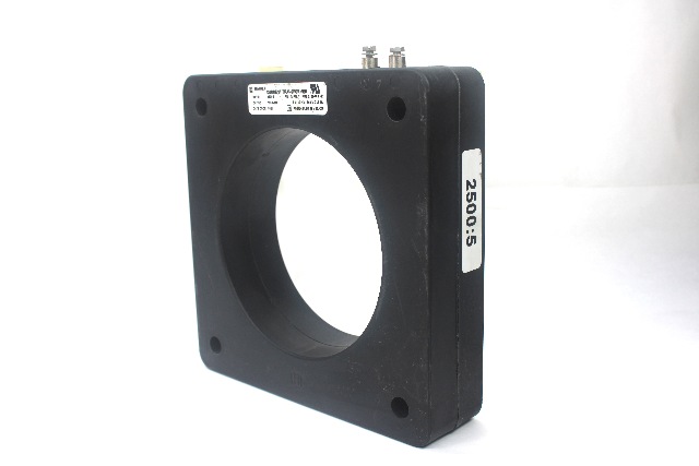 Square D 120R-252 Current Transformer 600V
