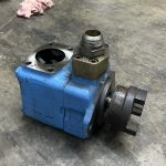 Vickers / Eaton 45V60A 1B22R Hydraulic Vane Pump