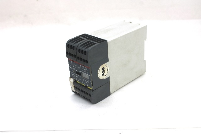 ABB 2TLA020070R4600 Pluto B20 V2 Safety Relay