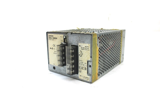 Omron S82J-30024 Power Supply 24VDC