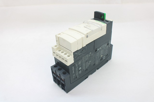 Schneider Electric LUCA 1XBL TeSys  w/ LUB12