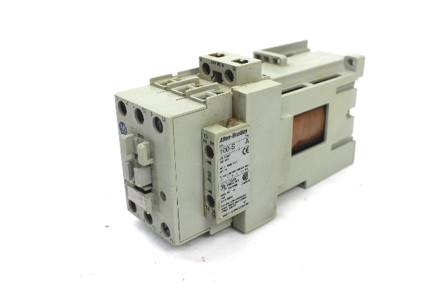 Allen Bradley 100-C30D*00 Contactor Ser.B w/100-S