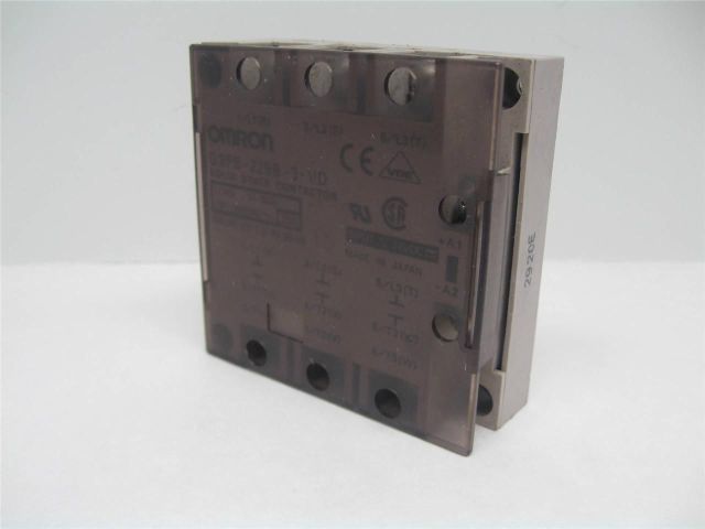 Omron G3PB-225B-3-VD Solid State Contactor