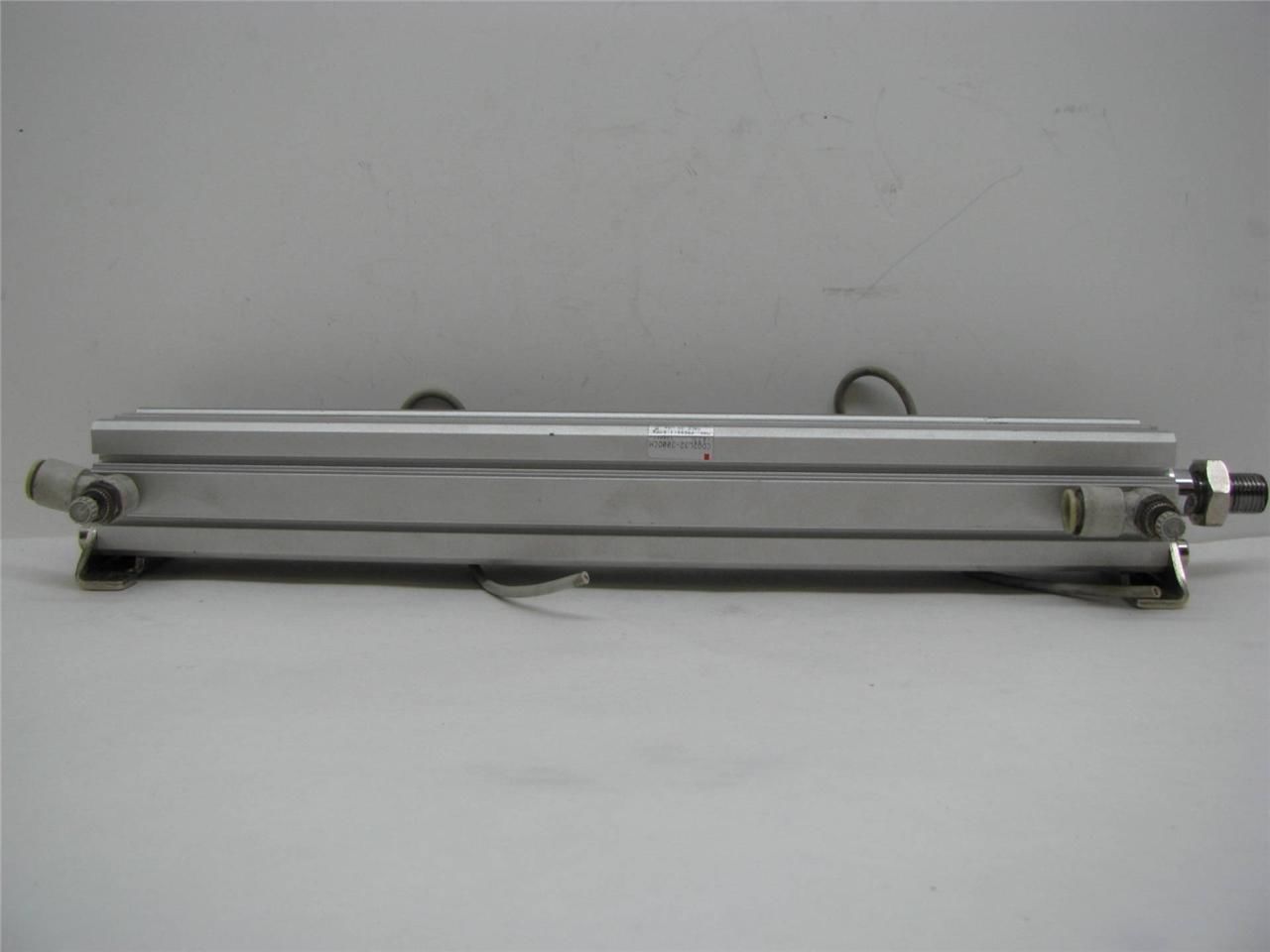 Smc CDQ2L32-300DCM-A73L Pneumatic Cylinder 32mm Bore 300mm Stroke