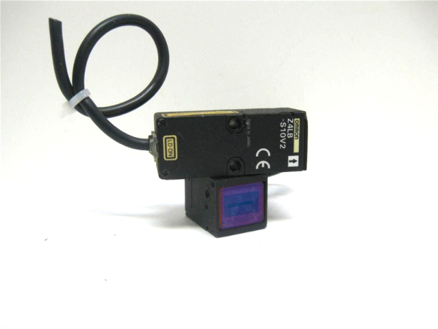 Omron Z4LB-S10V2 Parallel Beam Linear Sensor