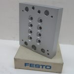 Festo CPV14-VI-P4-1/8 Pneumatic Multiple Connector Plate New