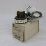 Allen Bradley 800T-J2KC7 Series T 3 Position Selector Switch