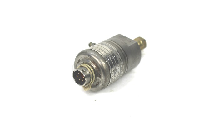 Viatran 1082BC2AAL70 Pressure Transducer 0-3000 PSIG