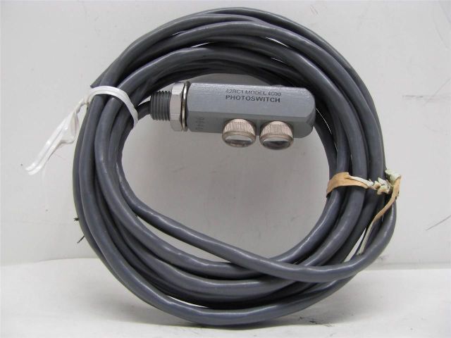 Allen Bradley 42RC1-4000 Model 4000 Reflex Beam Scanner PhotoSwitch