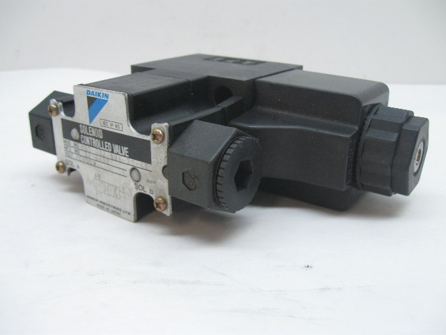 Daikin KSO-G02-8BA-30-4T Solenoid Controlled Hydraulic Valve New