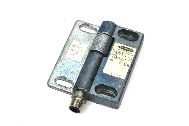 Banner SI-HG80DQD Hinge Safety Interlock Switch 230V AC, 1.5 Amp