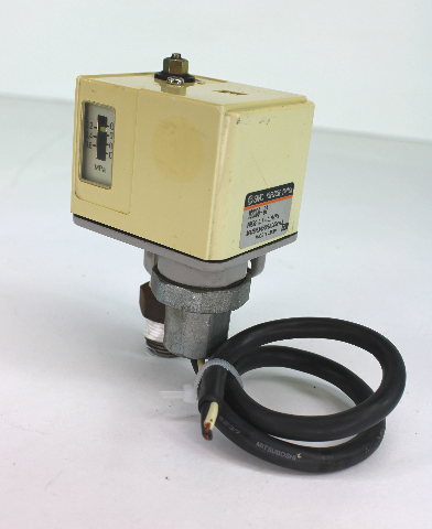 Smc IS3000-02 Pressure Switch 0.1- 0.7 Mpa Range 250V 5A