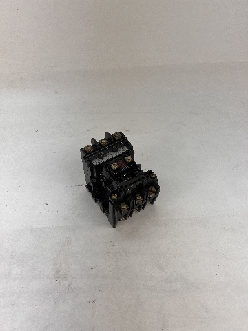 Allen Bradley Reversing Starter 505-AOD, Size 0, 18 Amps, 600 Vac