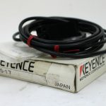 Keyence FS-17 Digital Fiber Optic Sensor, Amplifier NPN, 24V, New