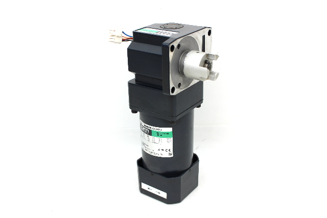 Oriental Motor USM590-511W-1 Speed Control Motor w/ Right Angle Head 5GU7.5RA