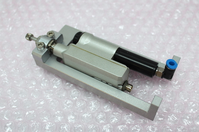 Keyence GT2-A12L Sensor Head, Low Measuring Force Type, Air Cylinder Model
