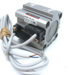Smc CDQ2B32-15D-A73 Compact Pneumatic Cylinder 32 MM Bore 15 MM Stroke