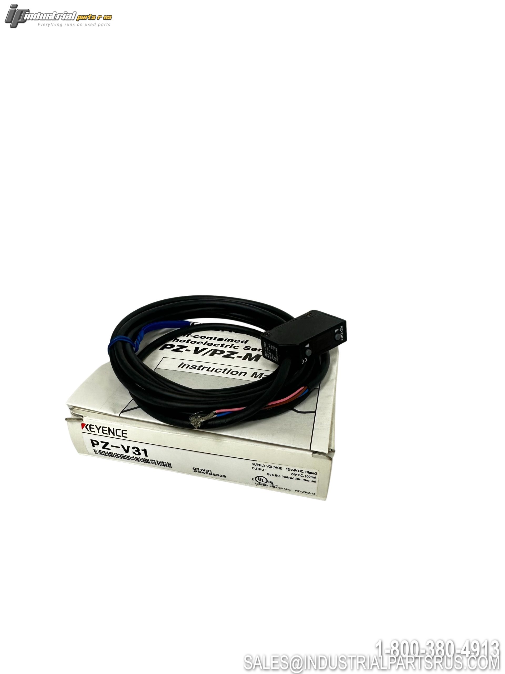 KEYENCE PZ-V31 Photoelectric Sensor Square Reflective NPN 12-24VDC 300mm